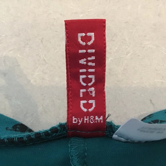 2/$25 Divided H&M Teal Patterned Leggings, 10 - Picture 13 of 15